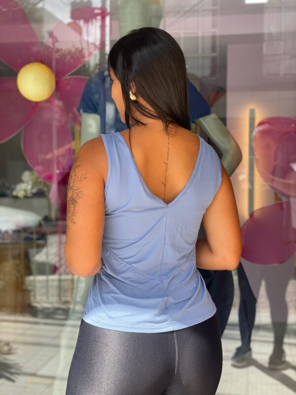 CROPPED LIVIA REGATA